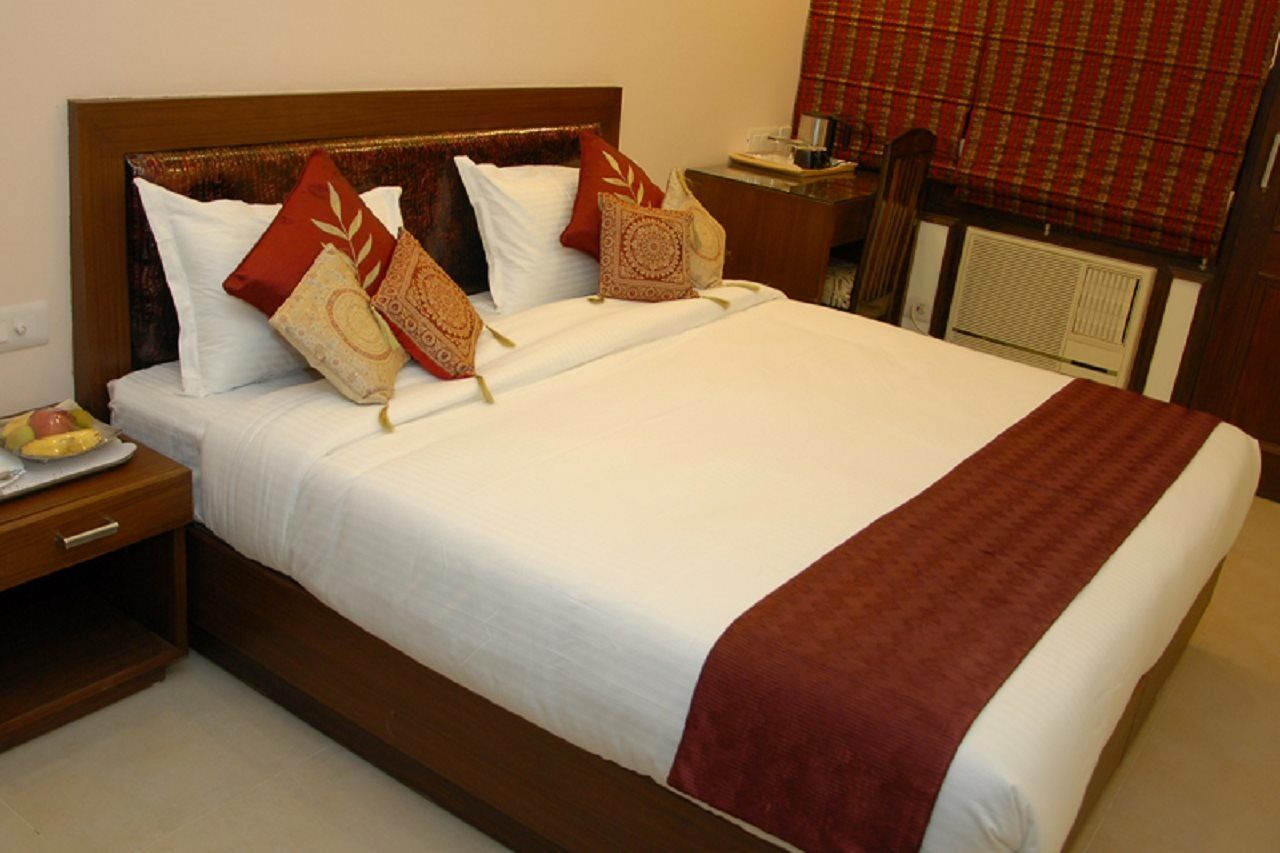 Red Maple Bed & Breakfast Νέο Δελχί Εξωτερικό φωτογραφία